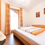 Haus Schoepf نيوستيف ام ستوبيتا